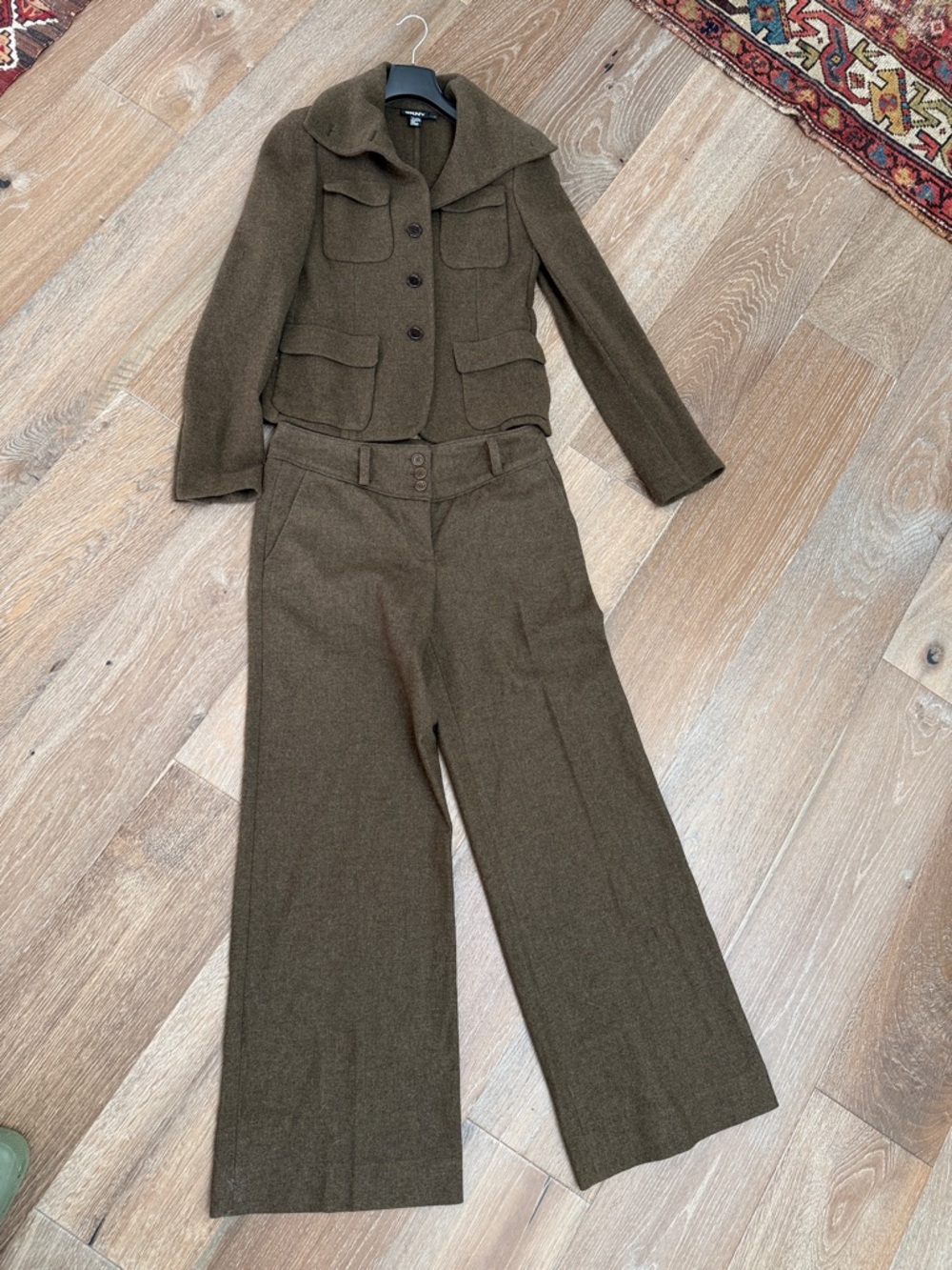 DKNY vintage mid 1990’s suit in olive brown mint condition